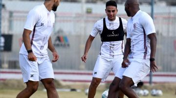 الزمالك يصل ملعب نادي الشباب بمدينة الرياض، لخوض المران الأول