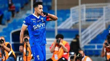 الهلال يضرب الرياض بثلاثية ويعزز صدارته للدوري السعودي