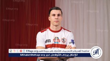 كونراد ميشالاك يدعم الزمالك من مدرجات ستاد القاهرة أمام الشرطة الكيني