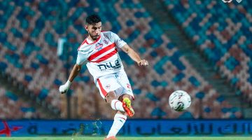 ناصر ماهر لن يبدأ السوبر الإفريقي أساسيًا.. والزمالك عليه استغلال ظهيري الأهلي