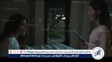 وتر حساس 2 | صبا مبارك في موقف محرج أمام ابنتها بسبب محمد علاء